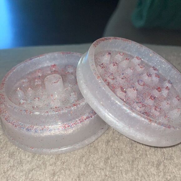 Handmade epoxy, resin grinder, USA - Picture 4 of 5